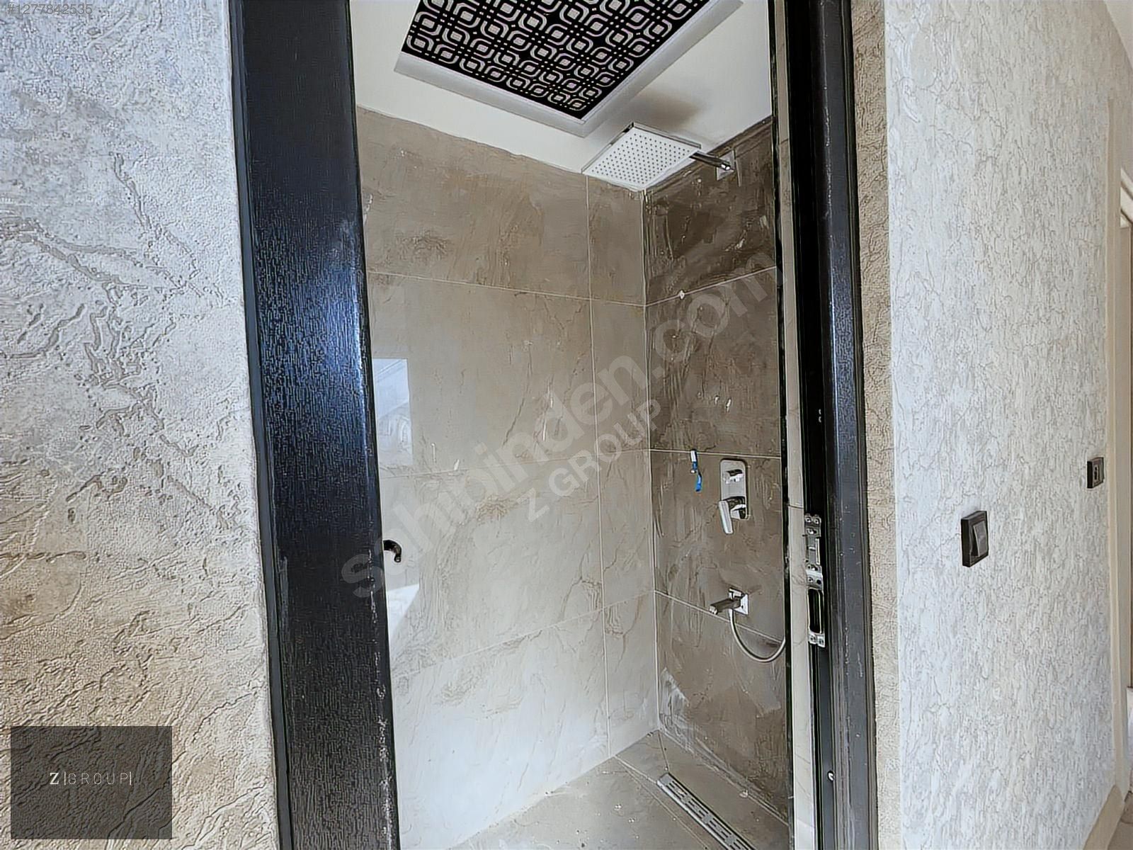 Z GROUP'DAN ABDÜLHAMİDHAN'DA KAT SEÇENEKLİ 2,5+1 SATILIK DAİRE