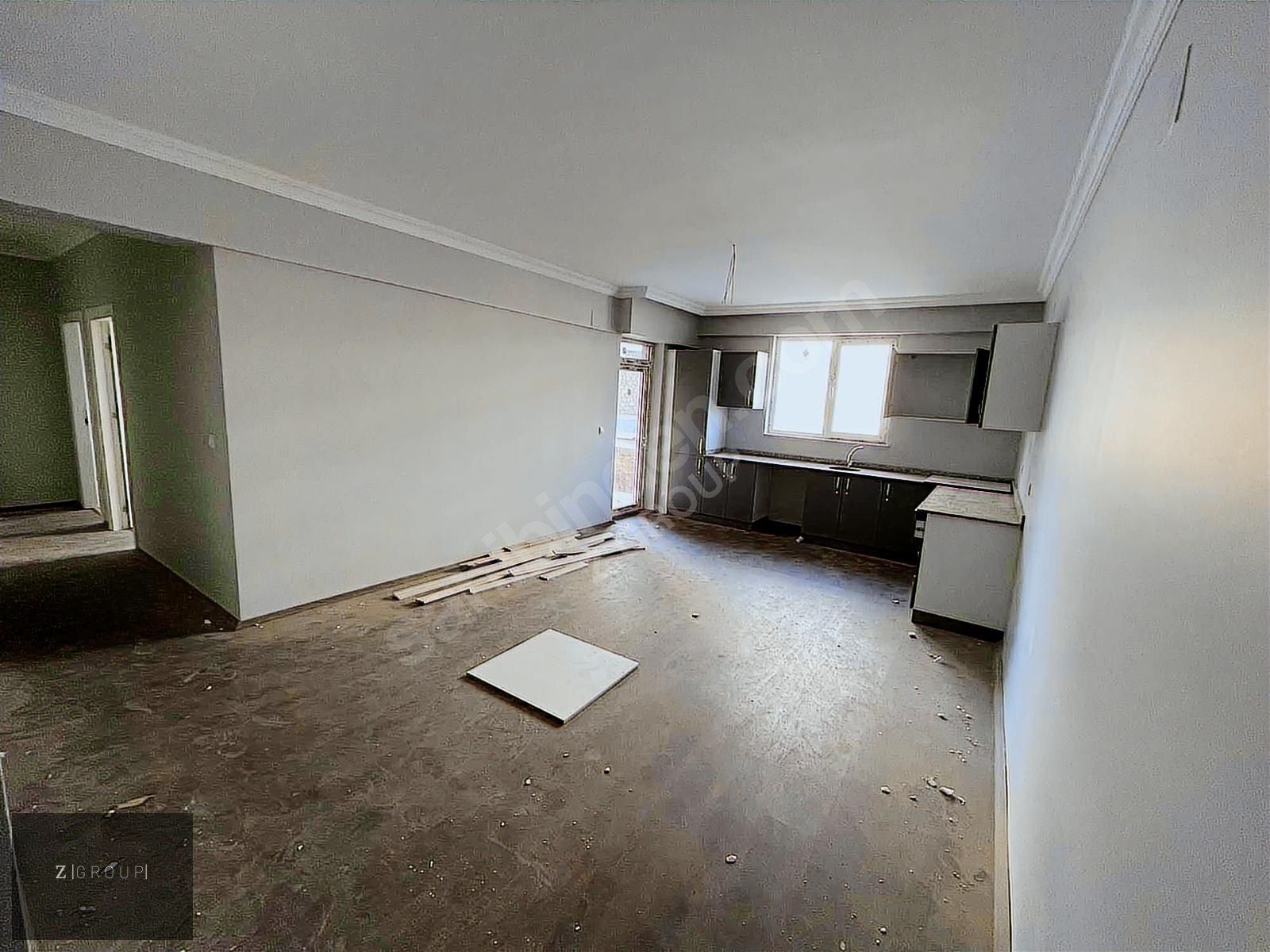 Z GROUP'DAN BAHÇE KATI YAZLIK HAVUZLU VE GÜVELİKLİ SİTEDE